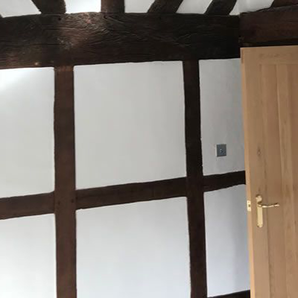 Traditional plastering systems by Mican Plastering.